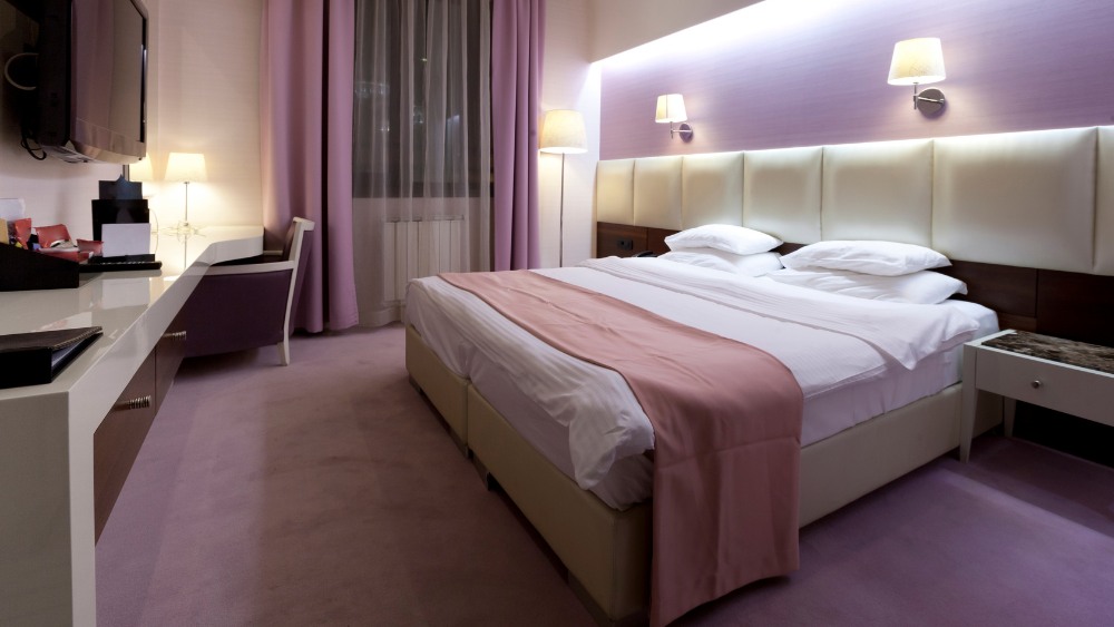 Chọn giờ tốt mua giường ngủ