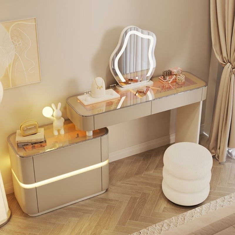 Giá bán bàn trang điểm mặt kính trên thị trường hiện nay là bao nhiêu