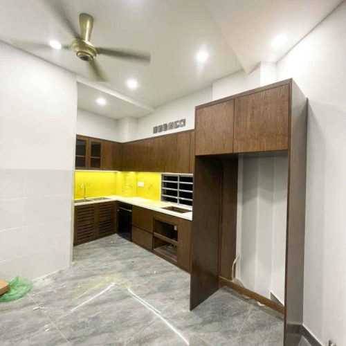 Thi công hệ tủ bếp gỗ tự nhiên