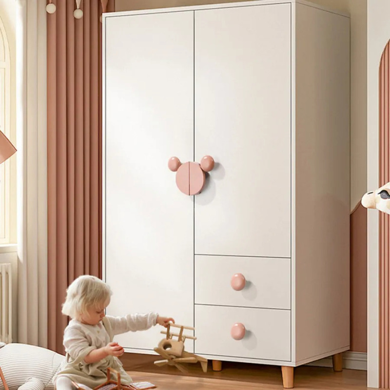 Mẫu tủ nhựa cho bé cũng được nhiều phụ huynh quan tâm