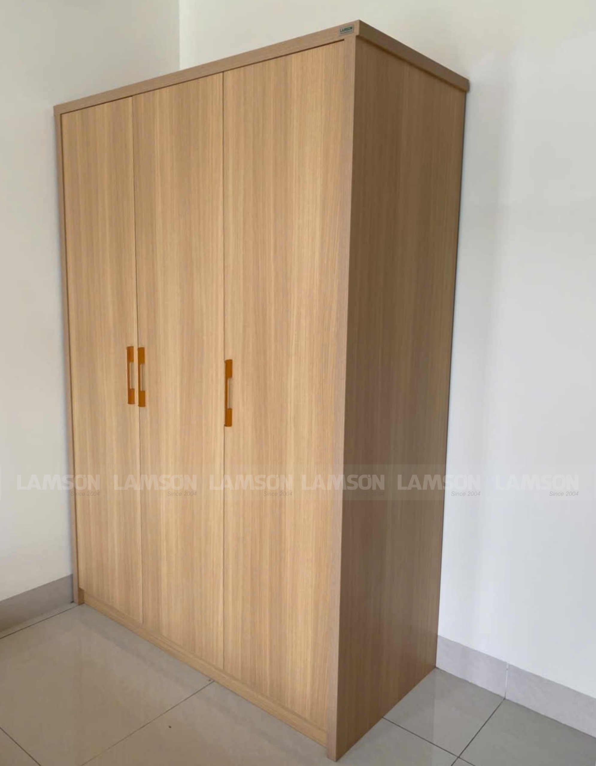 tủ áo cửa mở Lucky R140 (1)